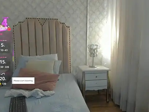 Snapshot of SkinnyGirl_28 chatting on February 26, 2026, 7:46 pm SkinnyGirl 28 online show from February 26, 2026, 7:46 pm