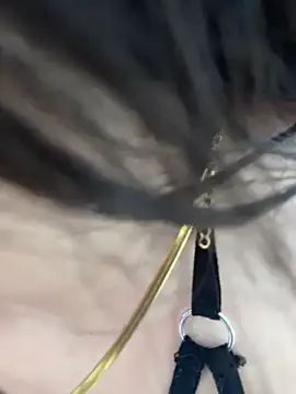 Snapshot of CatadeLuca chatting on December 5, 2025, 2:36 pm CatadeLuca online show from December 5, 2025, 2:36 pm