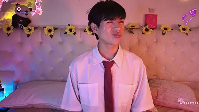 AleAurarashi online show from March 22, 2026, 3:10 am