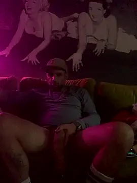 Snapshot of Hothotboyg chatting on January 19, 2026, 1:04 pm Hothotboyg online show from January 19, 2026, 1:04 pm