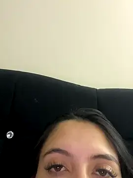 Snapshot of marianm29 chatting on November 25, 2025, 3:17 am marianm29 online show from November 25, 2025, 3:17 am