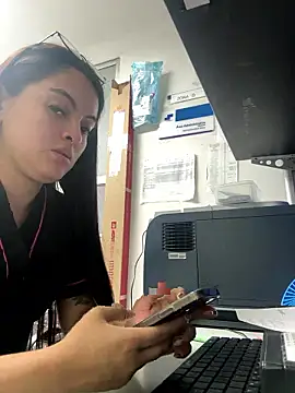 Snapshot of marianm29 chatting on January 8, 2026, 2:52 pm marianm29 online show from January 8, 2026, 2:52 pm