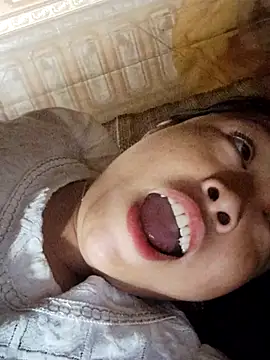 Angela-babyxx online show from October 21, 2025, 1:06 am