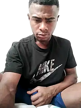 Snapshot of _yefez chatting on October 16, 2025, 7:59 pm yefez online show from October 16, 2025, 7:59 pm