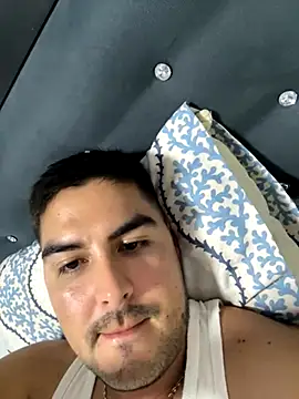 Snapshot of Garces5H- chatting on December 18, 2025, 6:30 am Garces5H- online show from December 18, 2025, 6:30 am