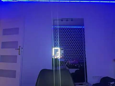 Snapshot of FluffySlutt chatting on January 15, 2026, 11:52 pm FluffySlutt online show from January 15, 2026, 11:52 pm