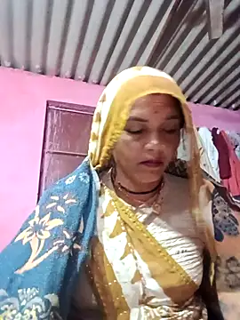 Snapshot of Billo_rany chatting on November 17, 2025, 7:19 pm Billo rany online show from November 17, 2025, 7:19 pm