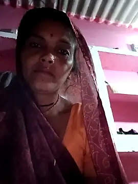 Snapshot of Billo_rany chatting on December 17, 2025, 6:47 pm Billo rany online show from December 17, 2025, 6:47 pm