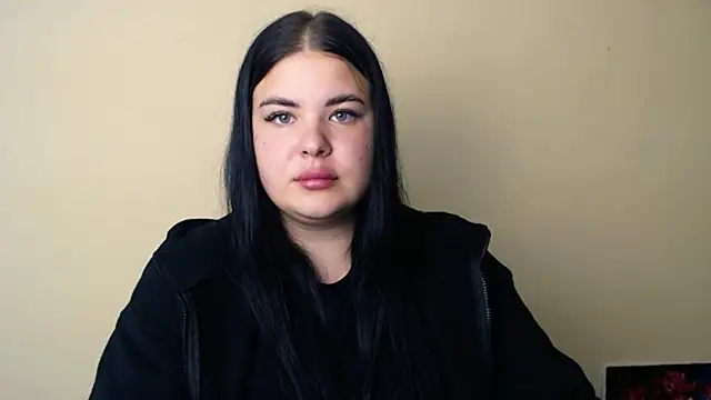  Trisha li online show from October 8, 2025, 10:46 am