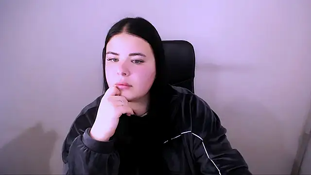  Trisha li online show from October 23, 2025, 11:53 am