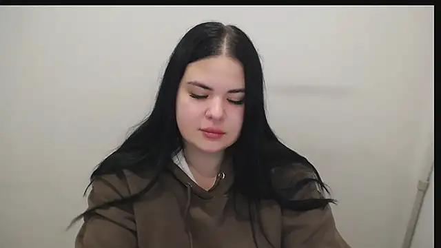  Trisha li online show from November 8, 2025, 7:19 am