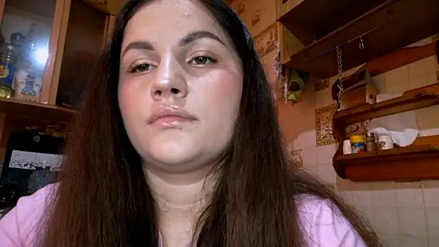 Snapshot of DierdreCousineau chatting on October 16, 2025, 8:15 am DierdreCousineau online show from October 16, 2025, 8:15 am