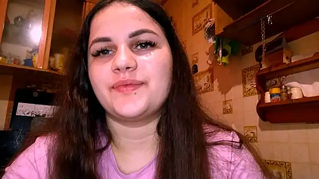 Snapshot of DierdreCousineau chatting on November 30, 2025, 10:19 am DierdreCousineau online show from November 30, 2025, 10:19 am