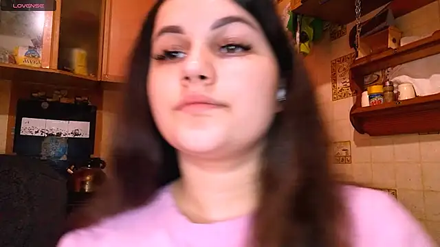 Snapshot of DierdreCousineau chatting on December 2, 2025, 10:20 am DierdreCousineau online show from December 2, 2025, 10:20 am