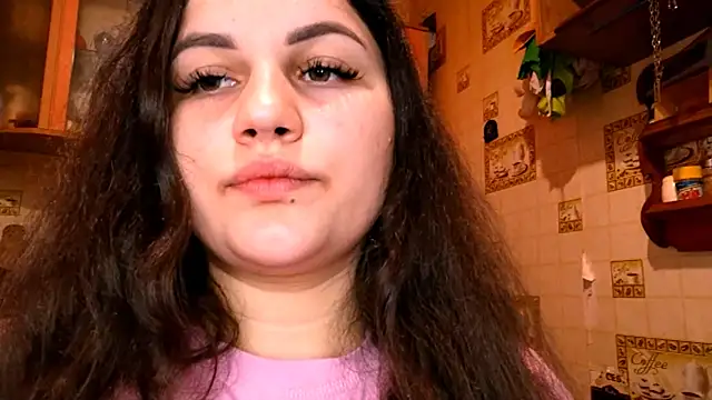 Snapshot of DierdreCousineau chatting on December 3, 2025, 10:13 am DierdreCousineau online show from December 3, 2025, 10:13 am