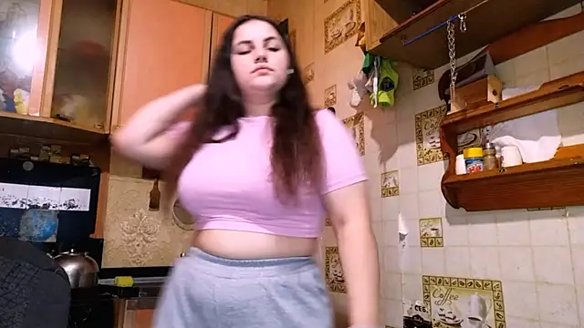 Snapshot of DierdreCousineau chatting on December 14, 2025, 7:14 am DierdreCousineau online show from December 14, 2025, 7:14 am