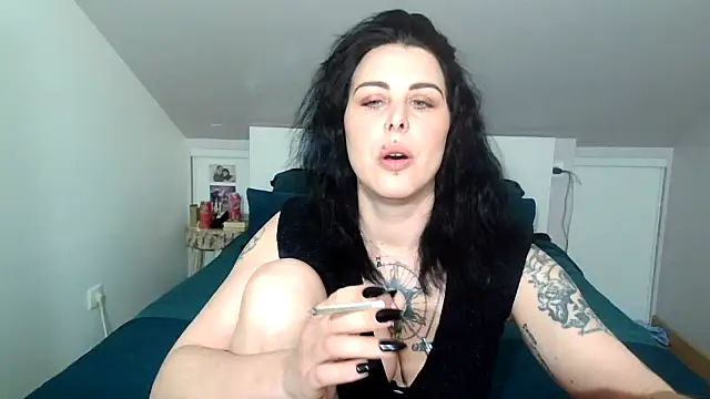 Snapshot of LadyNocturne chatting on March 17, 2026, 5:38 pm LadyNocturne online show from March 17, 2026, 5:38 pm