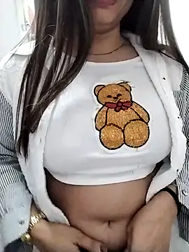 Snapshot of Sexy_vernilla chatting on February 5, 2026, 3:27 pm Sexy vernilla online show from February 5, 2026, 3:27 pm