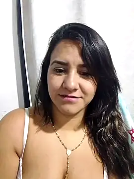Snapshot of Paola-Russell chatting on October 14, 2025, 5:19 am Paola-Russell online show from October 14, 2025, 5:19 am