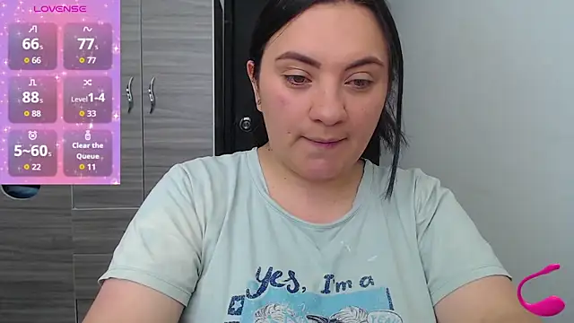Snapshot of EmilySpicy chatting on September 17, 2025, 3:57 pm EmilySpicy online show from September 17, 2025, 3:57 pm