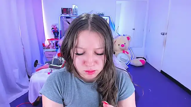 Luna Analya online show from February 21, 2026, 3:13 pm