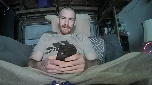 Tiggitytomociti online show from February 15, 2026, 11:52 am