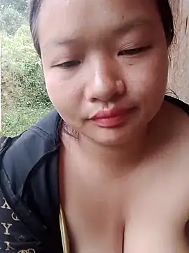 girl-babi online show from September 12, 2025, 4:23 am