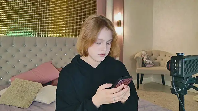 CaitlinSugar online show from July 14, 2026, 4:28 am