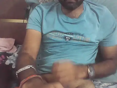 Snapshot of joshisdwe chatting on January 18, 2026, 7:28 pm joshisdwe online show from January 18, 2026, 7:28 pm