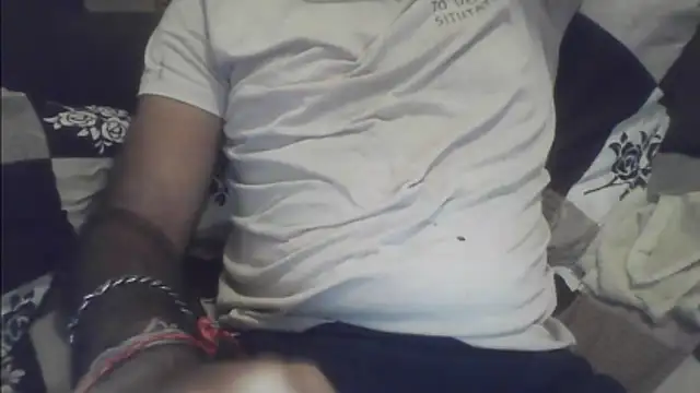 Snapshot of joshisdwe chatting on February 9, 2026, 5:06 pm joshisdwe online show from February 9, 2026, 5:06 pm