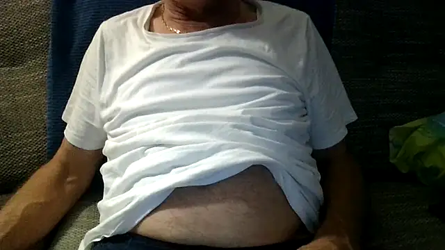 velikifant7 online show from December 14, 2025, 5:51 pm