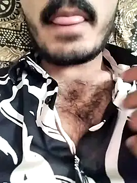 Snapshot of Hotyy_subhu chatting on September 28, 2025, 4:45 pm Hotyy subhu online show from September 28, 2025, 4:45 pm