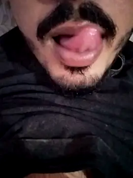 Snapshot of Hotyy_subhu chatting on November 4, 2025, 7:40 am Hotyy subhu online show from November 4, 2025, 7:40 am