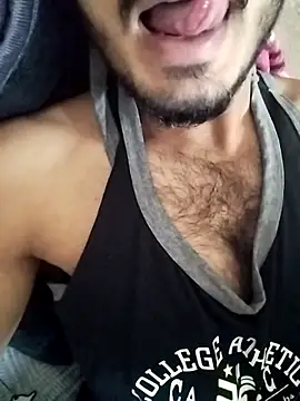 Snapshot of Hotyy_subhu chatting on December 3, 2025, 1:53 pm Hotyy subhu online show from December 3, 2025, 1:53 pm