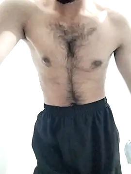 Hotyy subhu online show from February 11, 2026, 2:33 pm