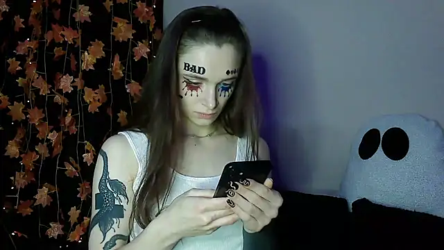 Snapshot of __Leyla__ chatting on October 29, 2025, 5:36 pm Leyla online show from October 29, 2025, 5:36 pm