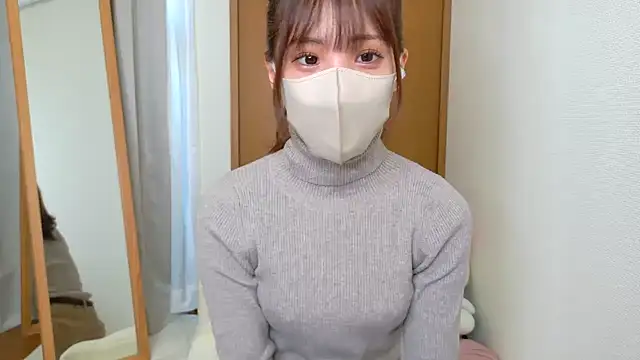 Snapshot of riri__nyan_o0 chatting on November 17, 2025, 5:02 am riri nyan o0 online show from November 17, 2025, 5:02 am