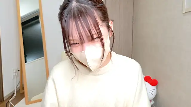 Snapshot of riri__nyan_o0 chatting on February 19, 2026, 10:11 am riri nyan o0 online show from February 19, 2026, 10:11 am