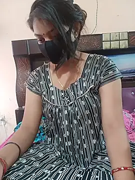 Priyanka Pal online show from May 15, 2026, 2:40 am