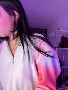 AriaBlush 18 online show from September 21, 2025, 10:11 pm