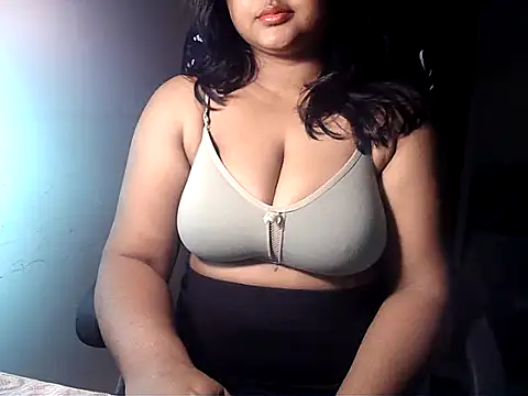 Snapshot of PatnakiRitu1 chatting on December 19, 2025, 1:23 am PatnakiRitu1 online show from December 19, 2025, 1:23 am