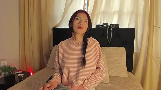 Snapshot of Tiffany_Nm chatting on September 18, 2025, 3:25 pm Tiffany Nm online show from September 18, 2025, 3:25 pm