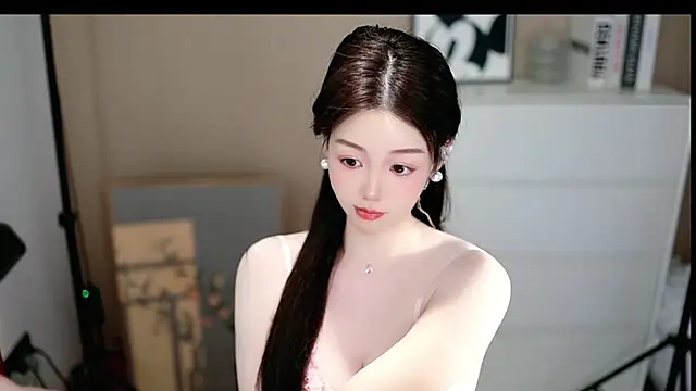 Snapshot of abbyli12 chatting on March 18, 2026, 4:32 pm abbyli12 online show from March 18, 2026, 4:32 pm