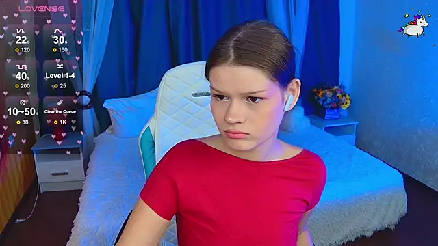 Lunamytrend online show from September 22, 2025, 6:15 am