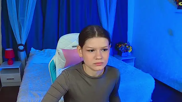 Lunamytrend online show from September 26, 2025, 12:20 pm