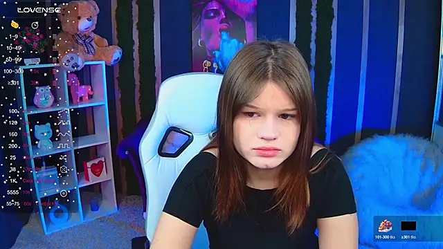 Lunamytrend online show from December 14, 2025, 6:08 am