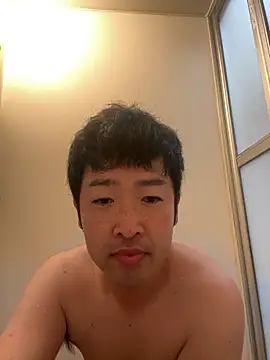 shin0689 online show from November 1, 2025, 2:46 am