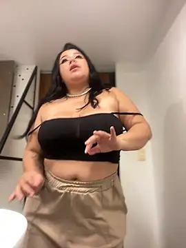 Snapshot of Tokio_Sakura chatting on February 20, 2026, 1:57 am Tokio Sakura online show from February 20, 2026, 1:57 am