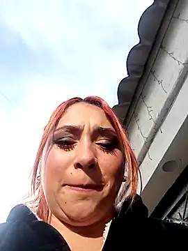 Snapshot of Mariana-94 chatting on November 11, 2025, 11:43 am Mariana-94 online show from November 11, 2025, 11:43 am