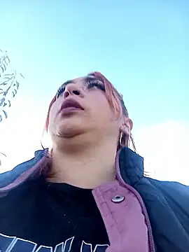 Snapshot of Mariana-94 chatting on November 12, 2025, 11:43 am Mariana-94 online show from November 12, 2025, 11:43 am